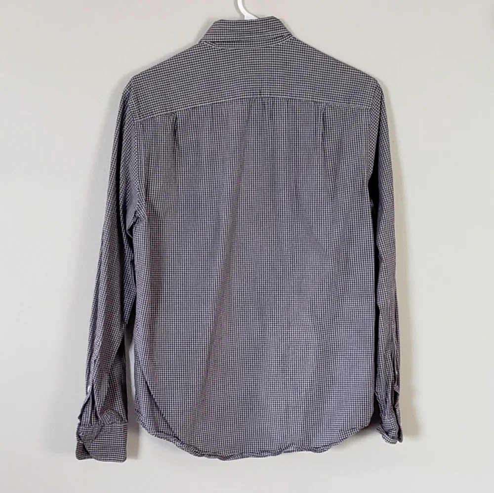 J Crew Men's Long Sleeved Button Down Short Size Small